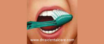 INCLINE BRUSH AT 45 DEGREE FROM GUMS TO TOOTH